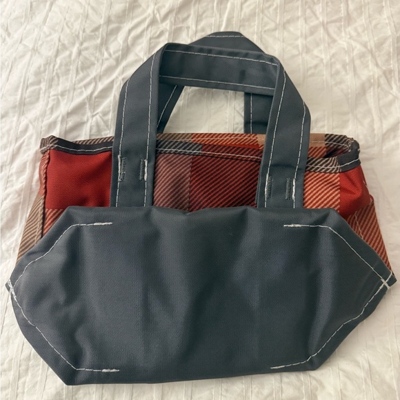 LL Bean Everyday Lightweight Tote - Picture 2 of 2